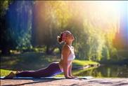 6 תרגילי יוגה פשוטים שיעזרו לכם להפיג את המתח והלחץ