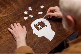 האם בעיות זיכרון בגיל מבוגר מעידות על התפתחות דמנציה?